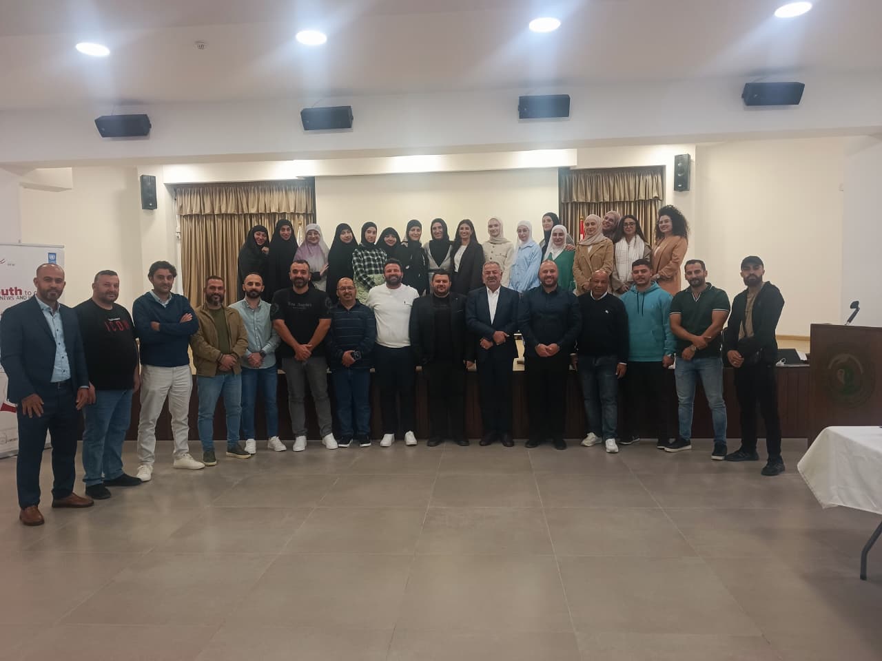 اختتام دورة التحقّق من المعلومات والأخبار الزّائفة في منطقة الزّهراني
